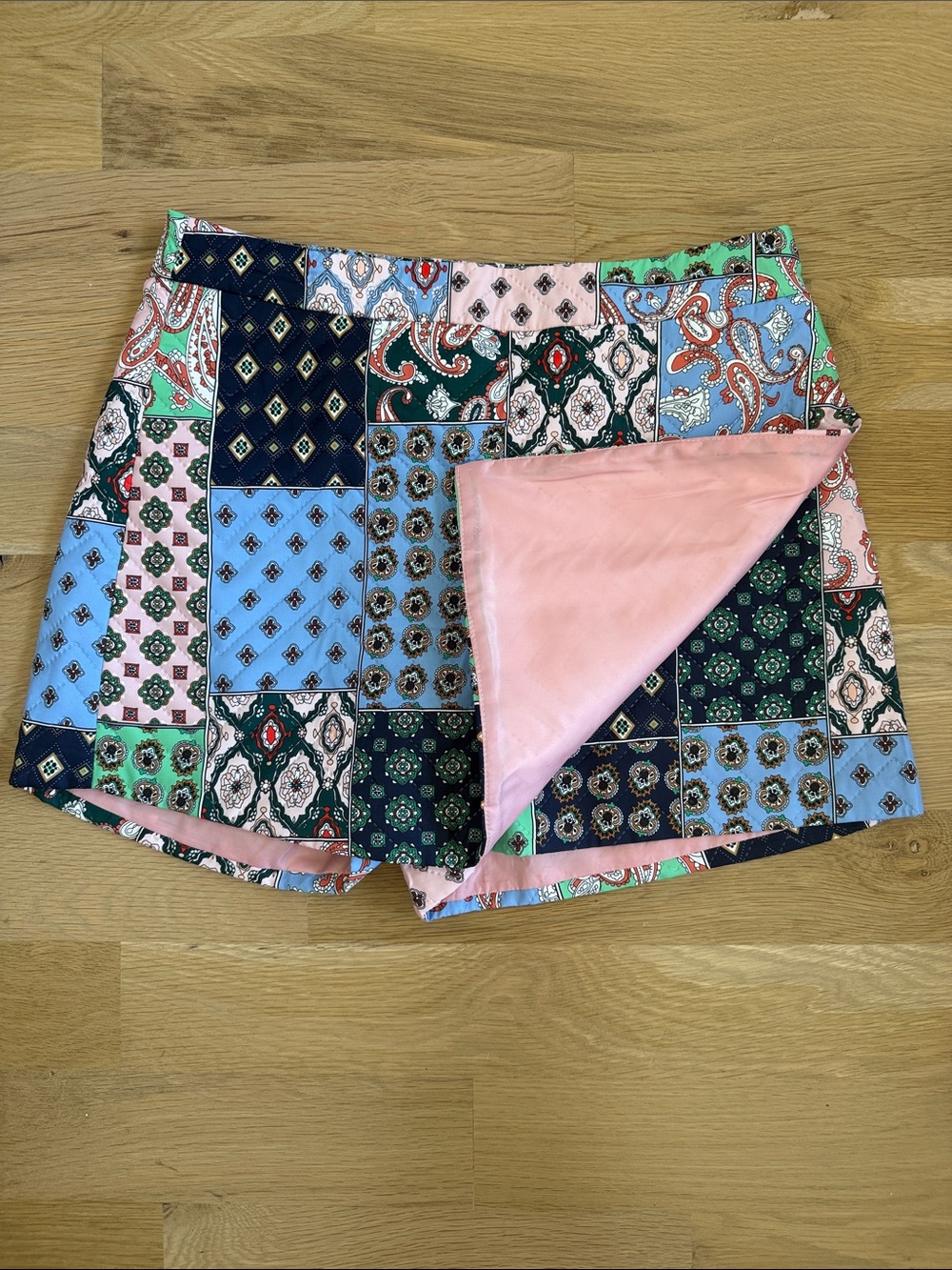 TCEC Skort - Picture 2 of 5